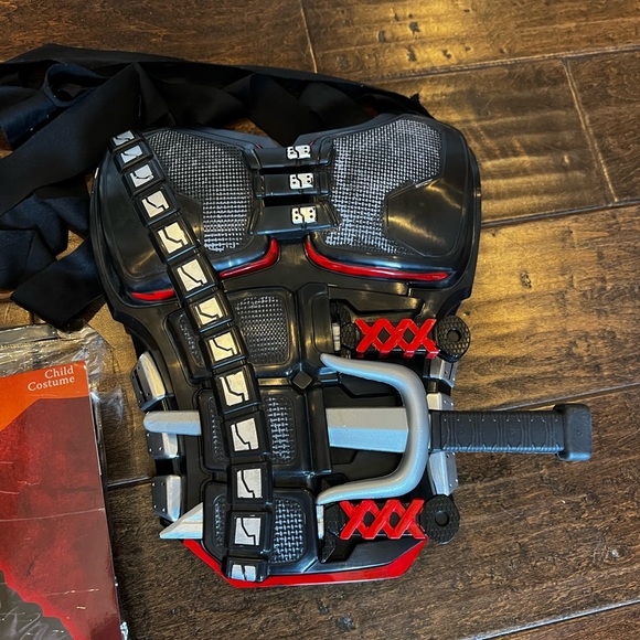 Ninja Costume & Swords/Chest Protector size 8-10 Christmas Gift Halloween - Picture 7 of 7